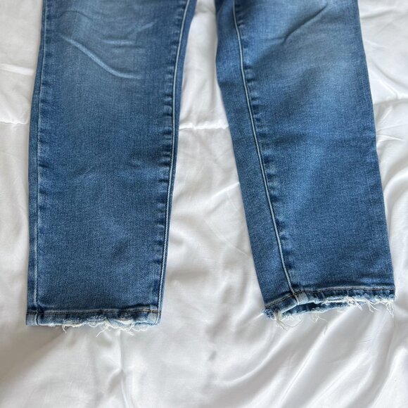 Good American Button Fly Distressed High Rise Skinny Jeans (Plus Size 16/1X) - Picture 5 of 9